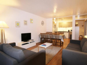 Appartement confortable 8 pers avec balcon, garage fermé et retour ski - L'Alpe d'Huez - FR-1-405-131 L-Alpe D-Huez